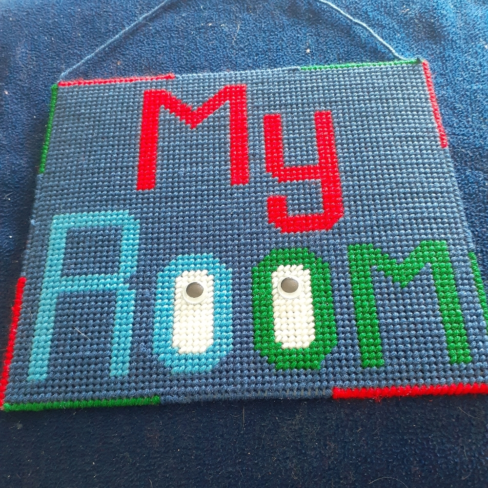 Child's wall hanging